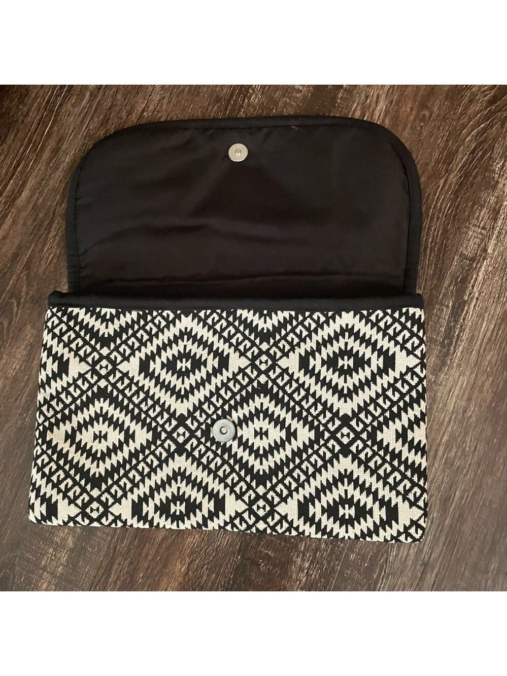Aztec sequence vintage clutch - Picture 2 of 4